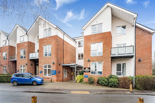 Lower Luton Road, Harpenden, AL5 5FA